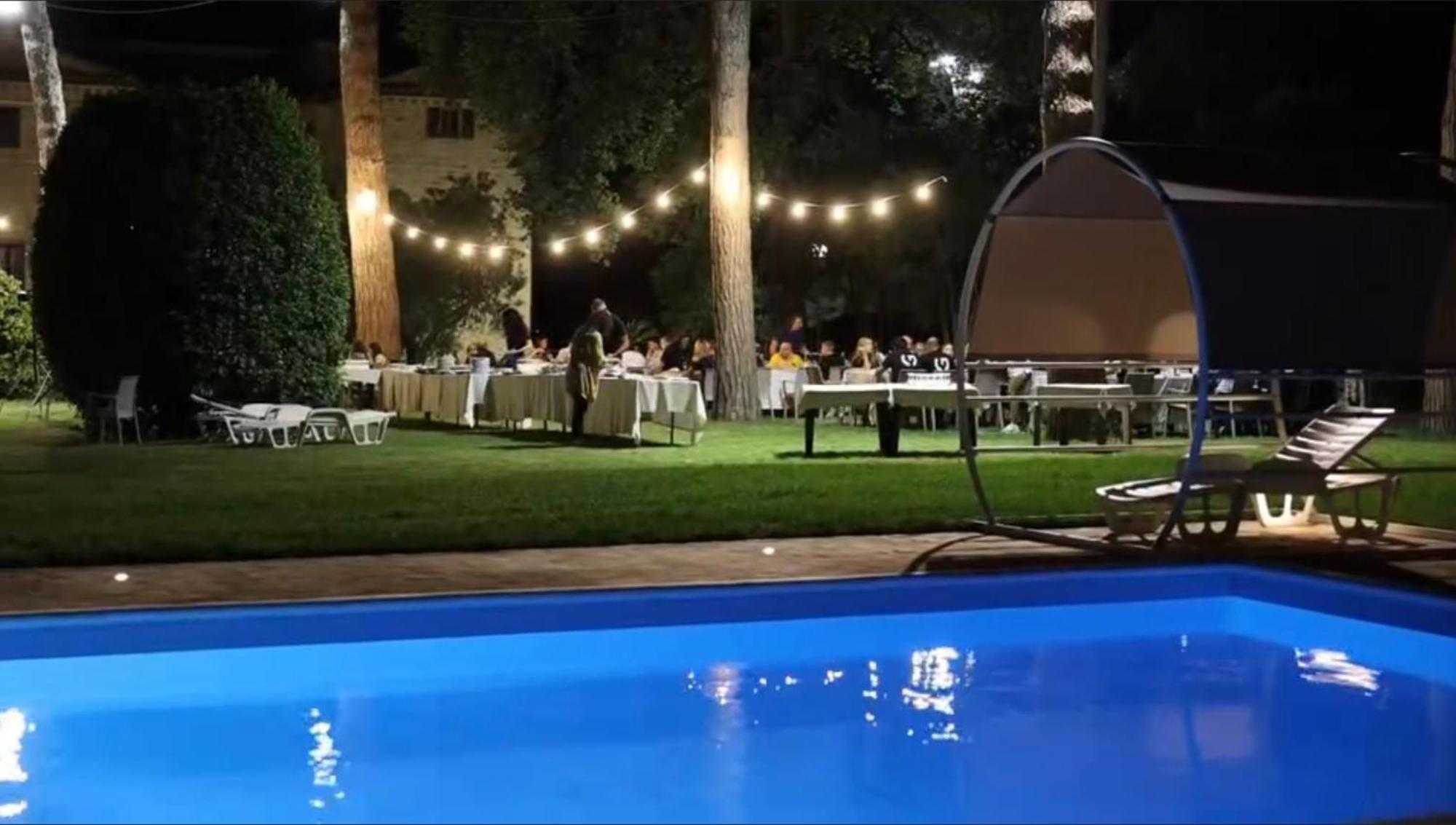 סן סברינו מארקה Resort Restaurant Villa Berta מראה חיצוני תמונה